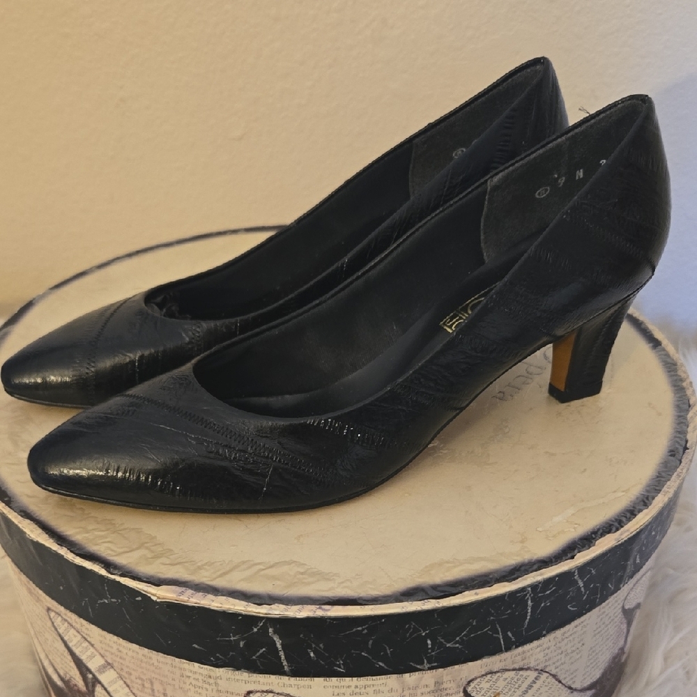 Classic Black Leather Pointed-Toe Heels